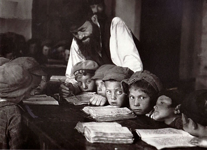 Children learning Hebrew in Lubli, Poland, in 1924